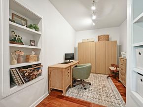 54 Rainey ST 416, Austin TX 78701