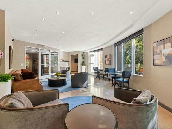 54 Rainey ST 416, Austin TX 78701