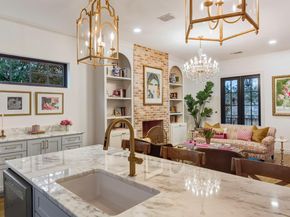 1804 S 6th ST, Austin TX 78704