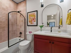 1804 S 6th ST, Austin TX 78704