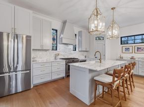 1804 S 6th ST, Austin TX 78704