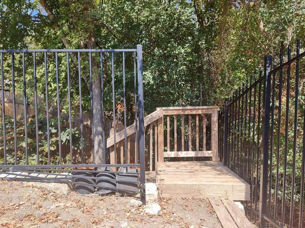 7829 Crystalbrook W, Austin TX 78724