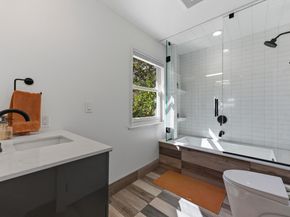 6806 Rockledge CV, Austin TX 78731