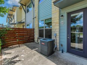 7805 Cooper LN 203, Austin TX 78745