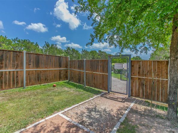 7805 Cooper LN 203, Austin TX 78745