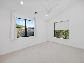 7518 Stonecliff DR, Austin TX 78731