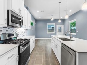 1003 Valdez ST 2, Austin TX 78741