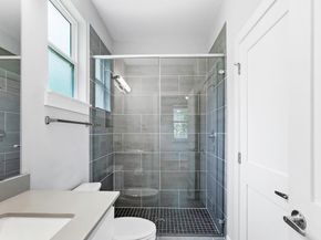 1003 Valdez ST 2, Austin TX 78741