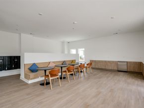 4802 S Congress Ave 303, Austin TX 78745