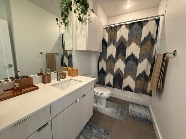 4802 S Congress Ave 303, Austin TX 78745