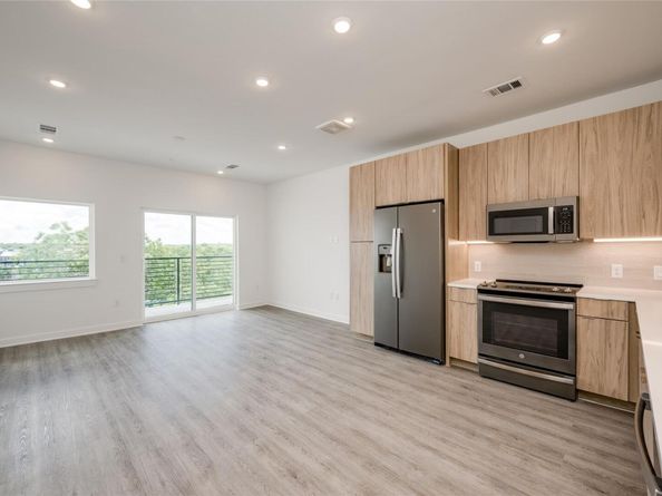 4802 S Congress Ave 303, Austin TX 78745