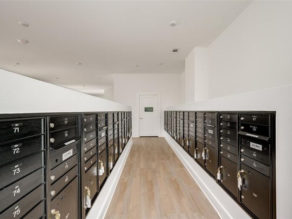 4802 S Congress Ave 303, Austin TX 78745