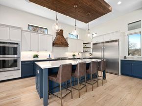 6104 Cary DR, Austin TX 78757