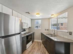 2500 Burleson RD 321, Austin TX 78741
