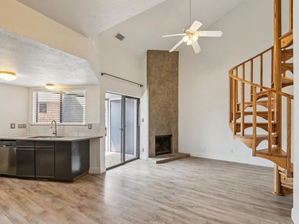2500 Burleson RD 321, Austin TX 78741