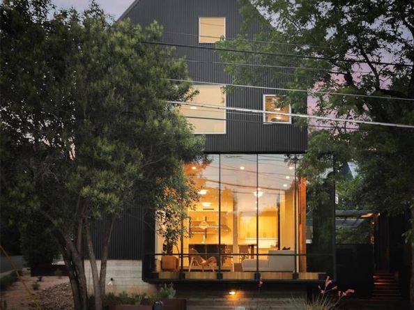 2700 E 12th ST, Austin TX 78702