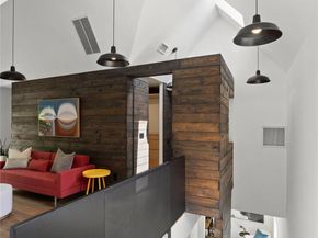 2700 E 12th ST, Austin TX 78702