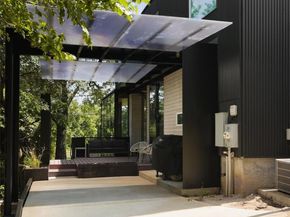 2700 E 12th ST, Austin TX 78702