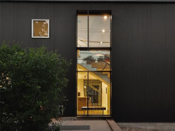 2700 E 12th ST, Austin TX 78702
