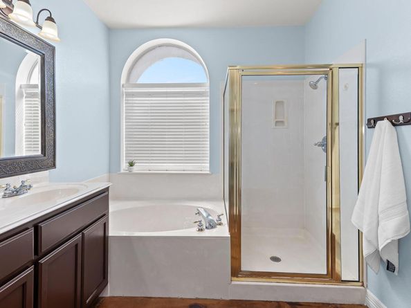 305 River Ridge DR, Georgetown TX 78628
