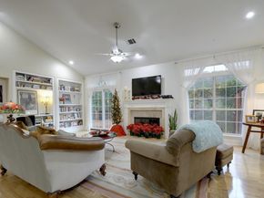 6706 Fort Davis CV A, Austin TX 78731
