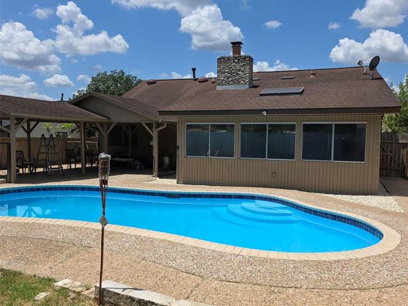 7321 Shadywood DR, Austin TX 78745