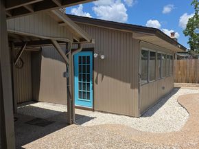 7321 Shadywood DR, Austin TX 78745