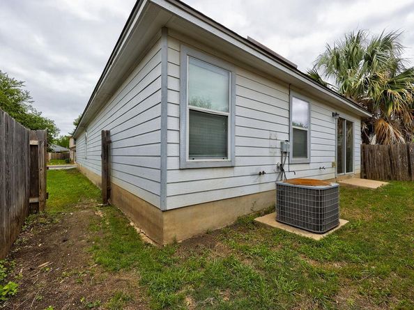 6709 Doyal DR, Austin TX 78747