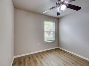 6709 Doyal DR, Austin TX 78747