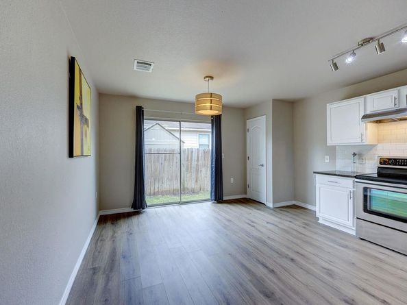 6709 Doyal DR, Austin TX 78747