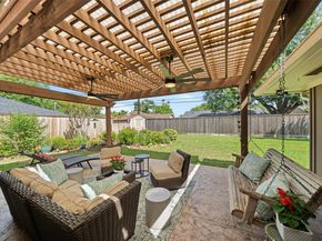 2523 Droxford DR, Houston TX 77008