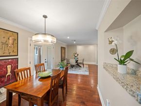 2523 Droxford DR, Houston TX 77008