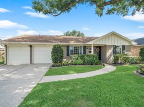 2523 Droxford DR, Houston TX 77008