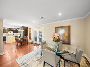 2523 Droxford DR, Houston TX 77008