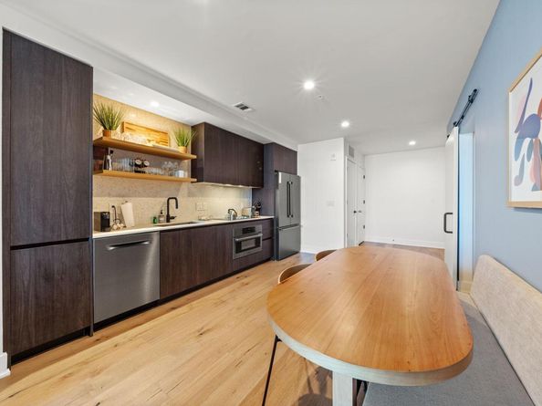 48 East Ave 2511, Austin TX 78701