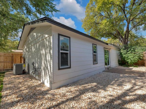 1008 Wilks Ave, Austin TX 78752