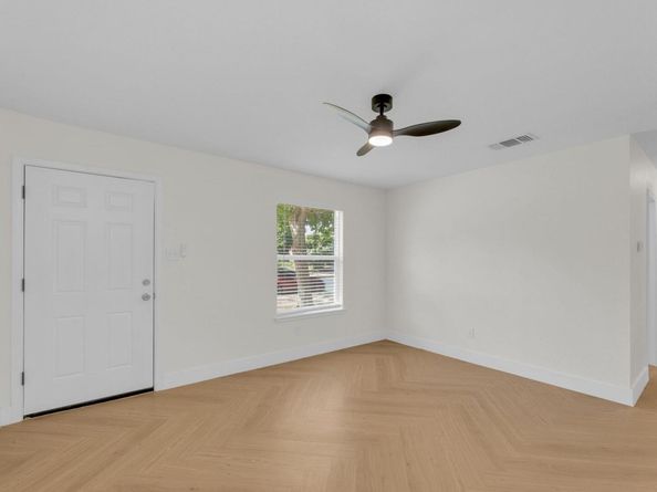 1008 Wilks Ave, Austin TX 78752