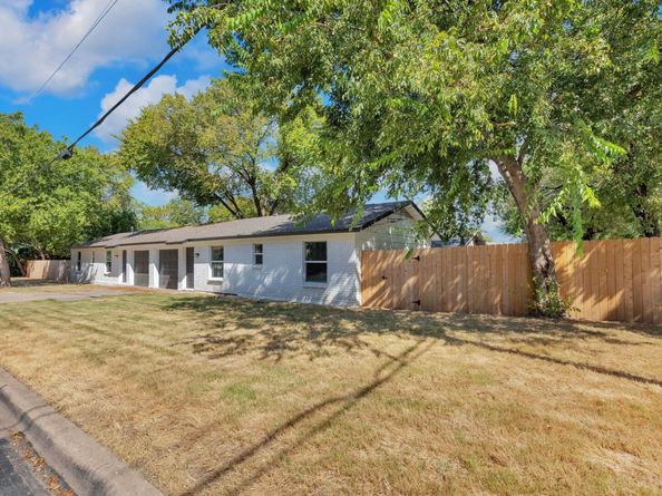 1008 Wilks Ave, Austin TX 78752