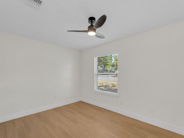 1008 Wilks Ave, Austin TX 78752