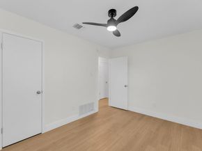 1008 Wilks Ave, Austin TX 78752