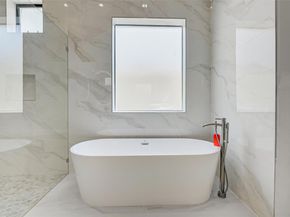 2822 Westgrove LN, Houston TX 77027