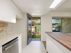 8235 Summer Side DR, Austin TX 78759