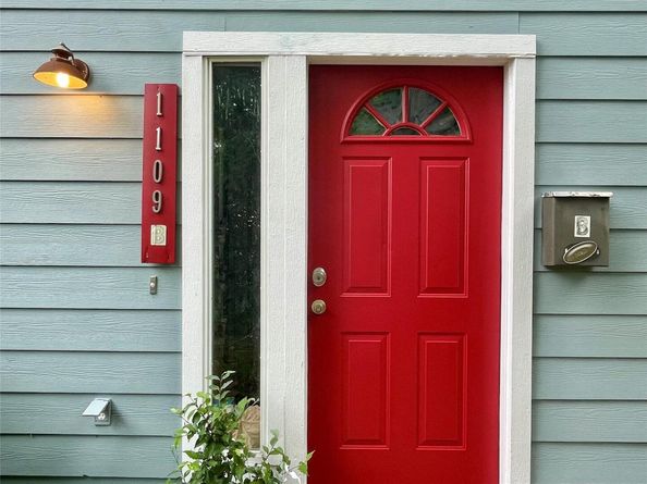 1109 Brentwood ST, Austin TX 78757