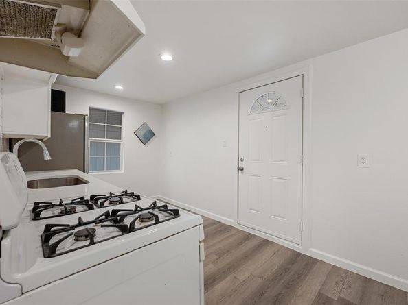 901 Valdez ST 13, Austin TX 78741