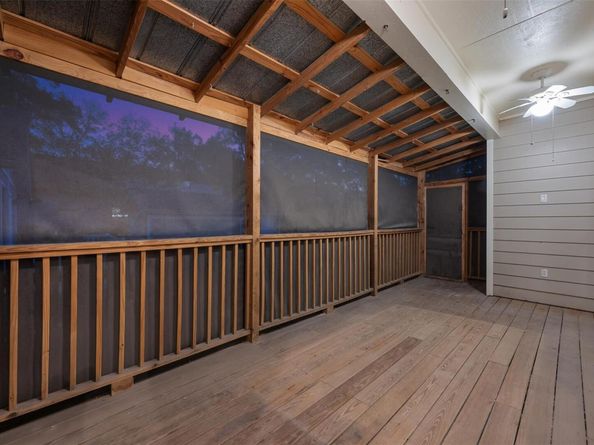 4111 Burnet RD W, Austin TX 78756