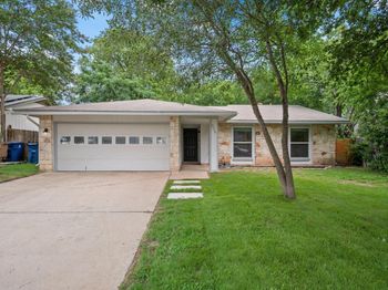 8204 Alcorn CIR