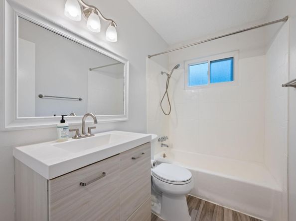 8204 Alcorn CIR, Austin TX 78748