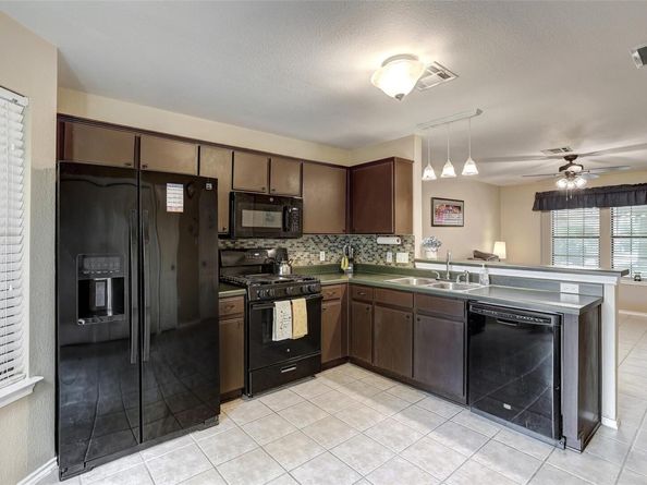 11901 Swearingen DR 110, Austin TX 78758