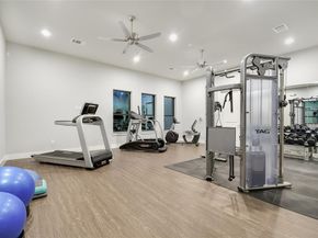 7800 Southwest Pkwy PKWY 2020, Austin TX 78735