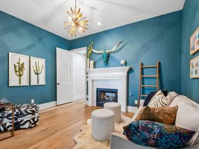 449 Santaluz LN, Austin TX 78732